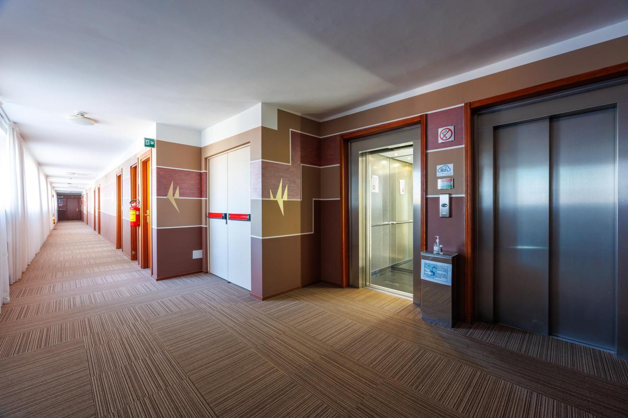 Residence Hotel Torino Uno Екстер'єр фото