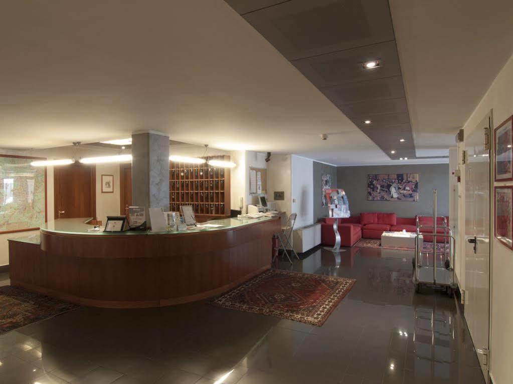 Residence Hotel Torino Uno Екстер'єр фото
